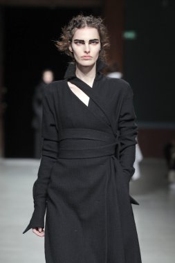 Paris Moda Haftası kapsamında Aganovich gösterisi