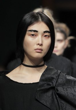 Paris Moda Haftası kapsamında Aganovich gösterisi