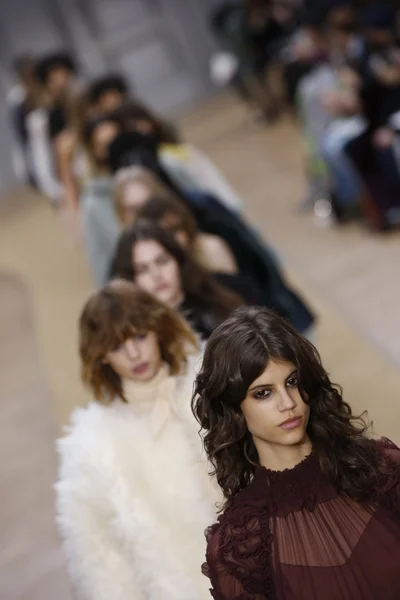 Chloe show as part of the Paris Fashion Week — Stock fotografie