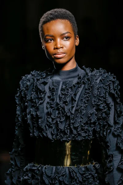 Balmain Show como parte da Semana de Moda de Paris — Fotografia de Stock