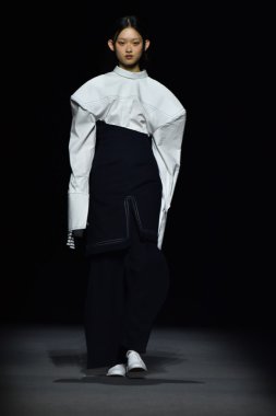 Paris Moda Haftası kapsamında Jacquemus gösterisi