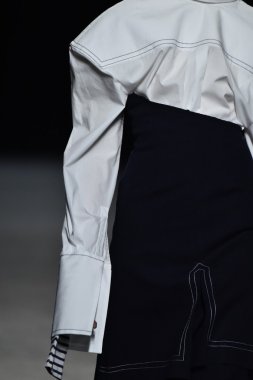 Paris Moda Haftası kapsamında Jacquemus gösterisi