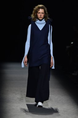 Paris Moda Haftası kapsamında Jacquemus gösterisi