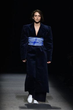 Paris Moda Haftası kapsamında Jacquemus gösterisi
