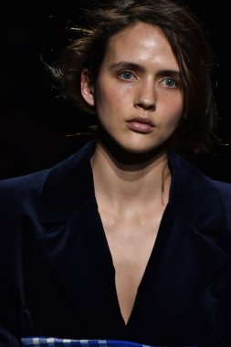 Paris Moda Haftası kapsamında Jacquemus gösterisi
