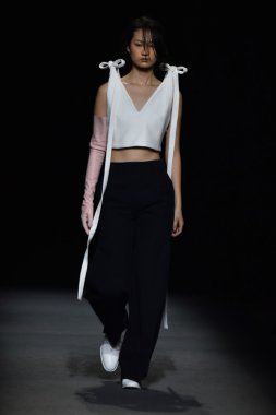 Paris Moda Haftası kapsamında Jacquemus gösterisi