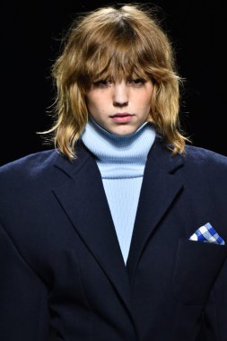 Paris Moda Haftası kapsamında Jacquemus gösterisi