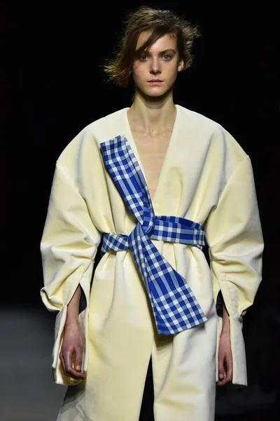 Jacquemus show som en del av Paris Fashion Week — Stockfoto
