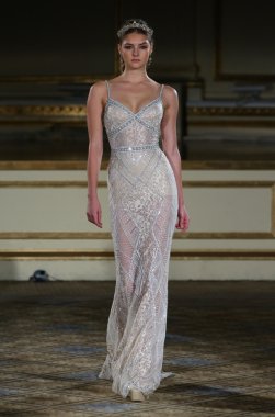 Berta Gelin 2016 Podyum Gösterisi