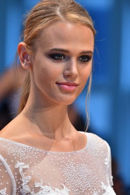 Rivini gelin pist Show