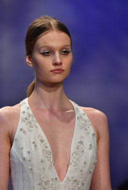 Rivini gelin pist Show