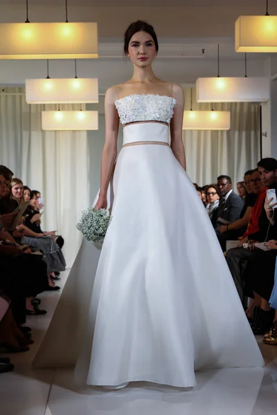 Angel Sanchez Bridal Runway Show — Stock Photo, Image