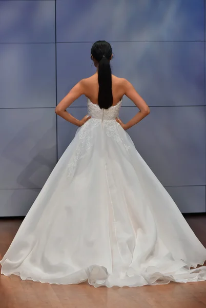 Rivini Bridal Runway Show — Stock Photo, Image