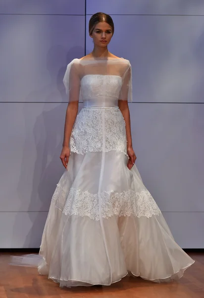 Rivini Bridal Runway Show — Stock Photo, Image