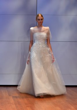 Rivini gelin pist Show