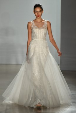 Amsale Gelin Koleksiyonu