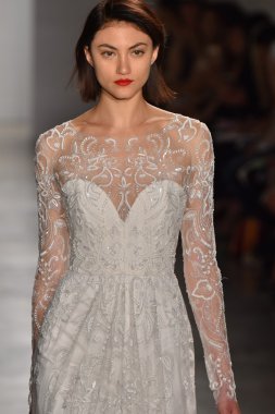 Amsale Gelin Koleksiyonu