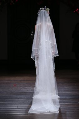 Naeem Khan Couture Gelin Koleksiyonu