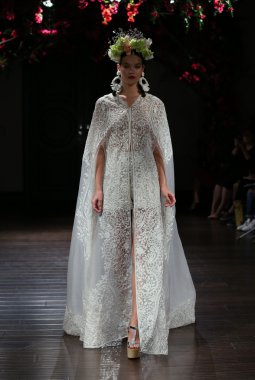 Naeem Khan Couture Gelin Koleksiyonu