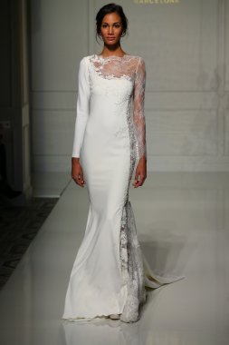 Pronovias Couture gelinlik koleksiyonu