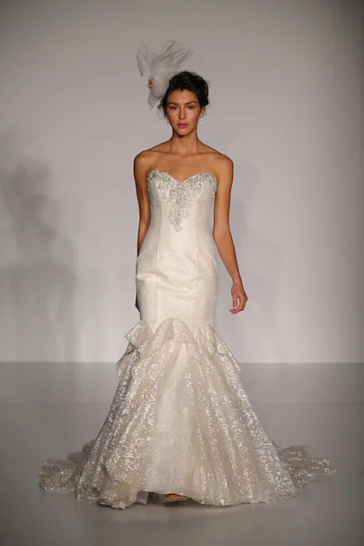 Maggie Sotero Couture Bridal Collection — Stock Photo, Image