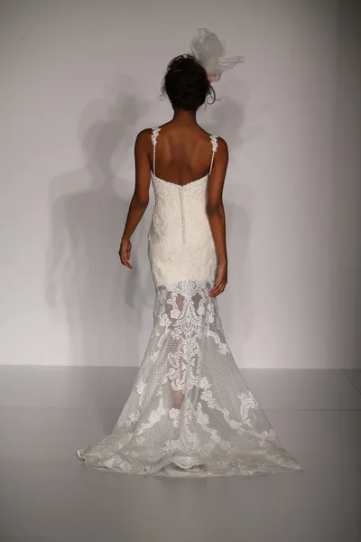 Maggie Sotero Couture Suknie ślubne kolekcja — Zdjęcie stockowe