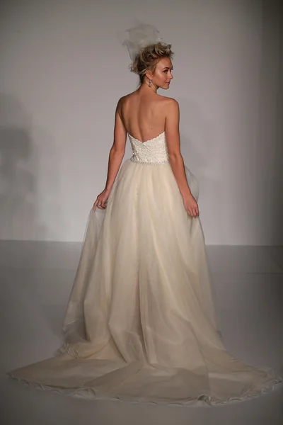 Maggie Sotero Couture Bridal Collection — Stockfoto