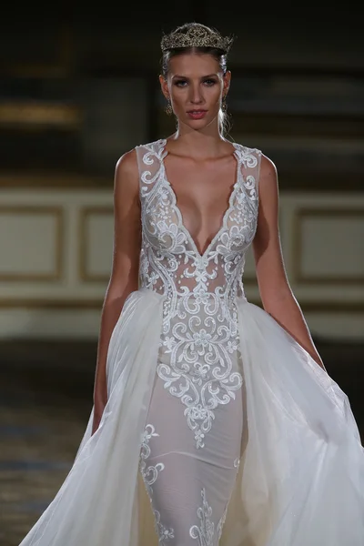 Berta Bridal Runway Show — Stock Photo, Image