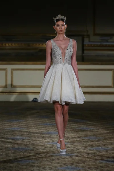 Berta Bridal Runway Show — Stock Photo, Image