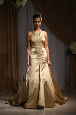 Jean Ralph Thurin gelin sonbahar/kış 2016 pist Show