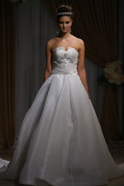 Jean Ralph Thurin gelin sonbahar/kış 2016 pist Show