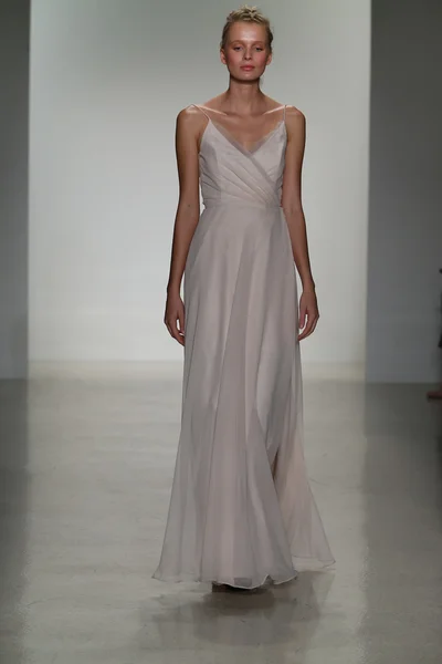 Kelly Faetanini Bridal Runway Show — Stock Photo, Image