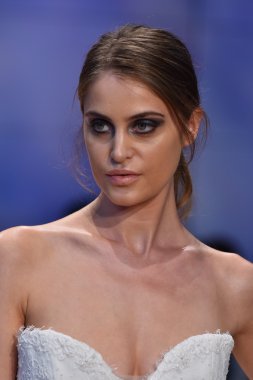 Rivini gelin pist Show