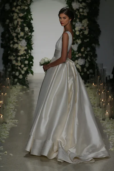 Anne Barge Bridal collection show — Stock Photo, Image