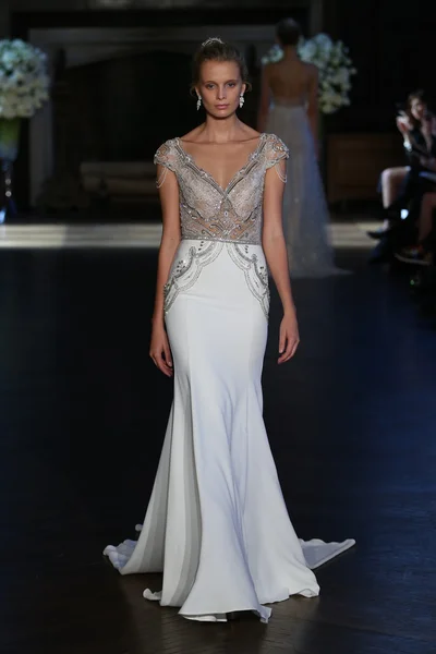 Alon livne white Couture Brautkollektion — Stockfoto