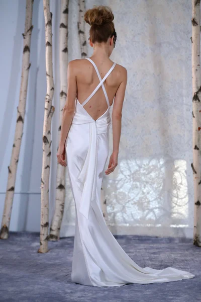 Elizabeth Fillmore Couture gelinlik koleksiyonu