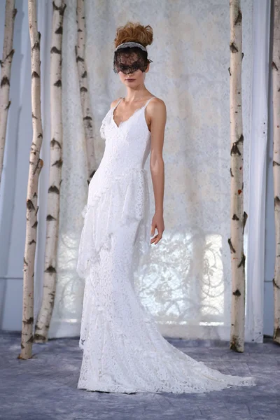 Elizabeth Fillmore Couture Bridal Collection — Stockfoto