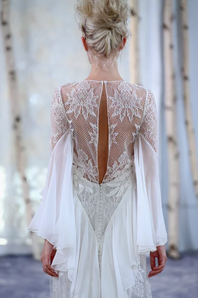 Elizabeth Fillmore Couture gelinlik koleksiyonu