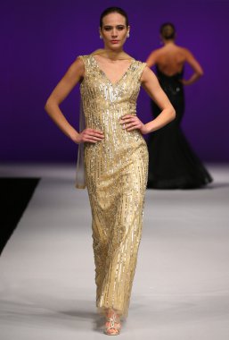 Mon Cheri Bridal sonbahar kış 2016 pist Haritayı