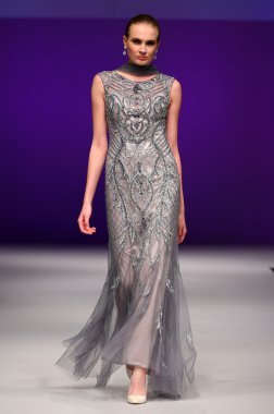 Mon Cheri Bridal pist Show