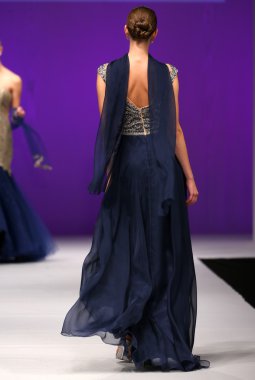 Mon Cheri Bridal pist Show