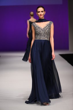 Mon Cheri Bridal pist Show