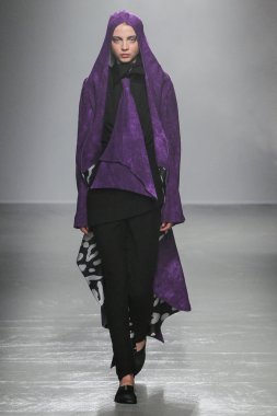 Paris Moda Haftası kapsamında Aganovich gösterisi