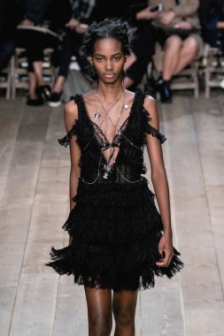 Alexander McQueen show