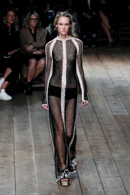 Alexander McQueen show