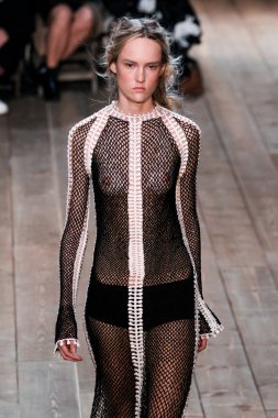 Alexander McQueen show