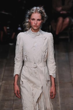 Alexander McQueen show