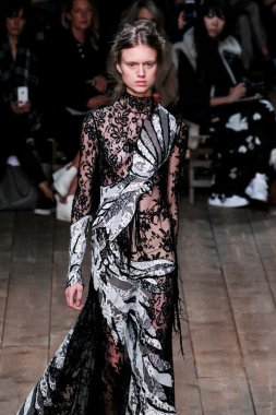 Alexander McQueen show