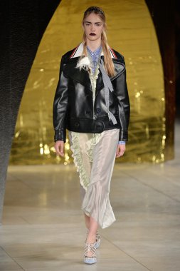 Paris Moda Haftası kapsamında Miu Miu gösterisi