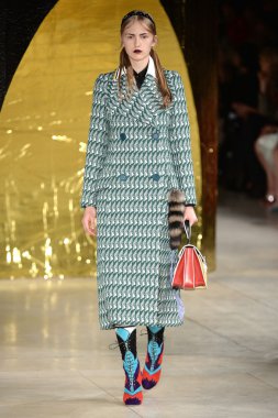 Paris Moda Haftası kapsamında Miu Miu gösterisi